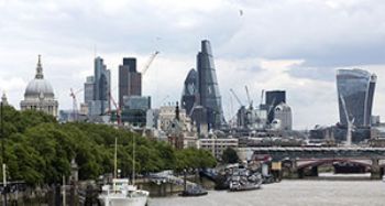 UK growth slows in 2015