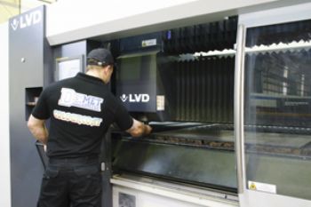 LVD laser gives De-Met greater flexibility