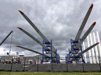 Irish wind-farm progresses