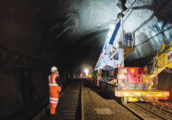 Severn Tunnel closes for electrification