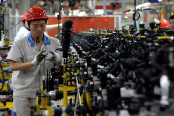Manufacturing picks up in China