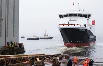 First passenger ferry fuelled by LNG