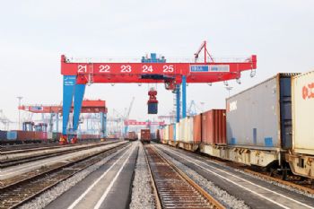 Port of Hamburg rail terminal expansion completed