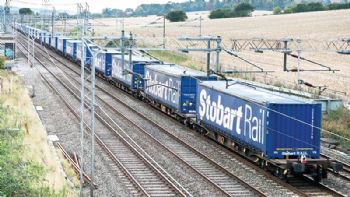 Eddie Stobart launches Tilbury to Daventry rail