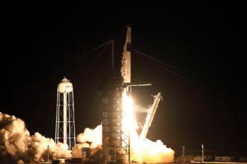 SpaceX launches first flight test of space system