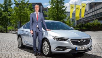 Opel returns to Russia in ‘export offensive’