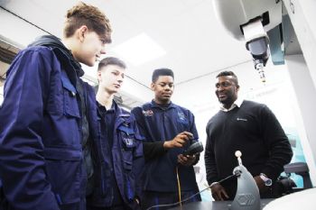 Apprenticeships are an alternative to university