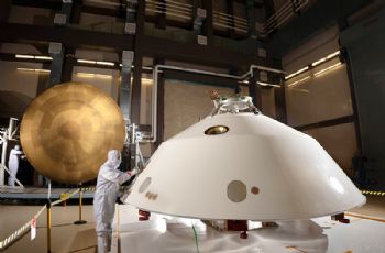 Mars 2020 Rover aeroshell delivered