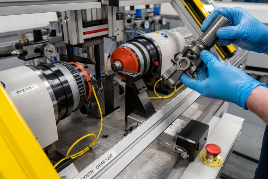 Improved assembly of universal joints