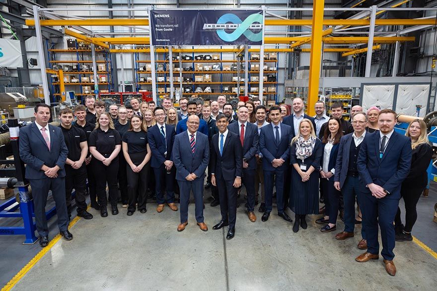 Siemens welcomes UK Prime Minister to Goole Rail Village