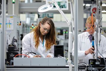 Siemens opens innovative  Junior Factory