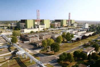 Hungary awards Russia nuclear power deal