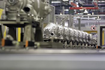 Production of 6-speed transmission ends