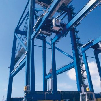 African crane deal for Motherwell Bridge