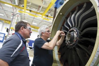 Alcoa wins jet-engine deal
