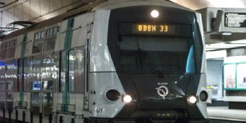 100th MI09 train-set to Paris RER network