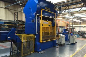 Arlington acquires DPE Automotive
