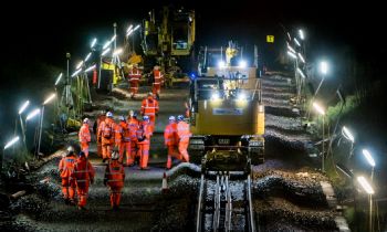 Government drops rail electrification plans
