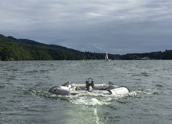 Aqua Power Tech tests  wave-energy prototype