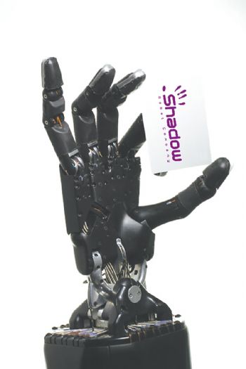 Making robots with human dexterity