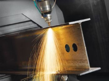 Kloeckner Metals cuts  it with ‘Jumbo’ laser