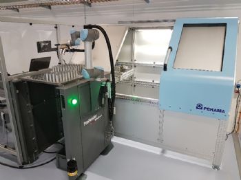 Compact, mobile and modular robot cell