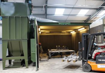 Dennis Mowers invests in Hodge Clemco blastroom