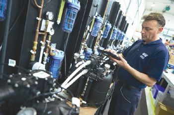 HWS celebrates 40 years with record results