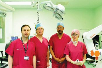 Stereotactic robot carries out procedures 