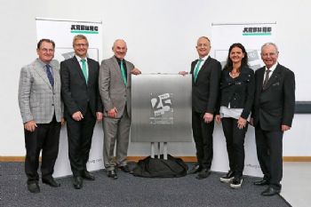 Arburg celebrates 25 years in the UK