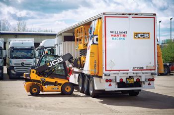 JCB on the grid for Williams Martini Racing