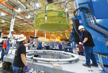 Final assembly of NASA's Orion spacecraft