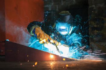 Manufacturing slumps into contraction