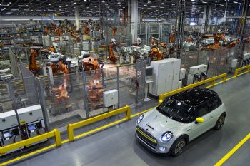 Cowley boosted by Mini Electric