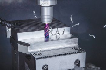 Milling cutter optimised for machining titanium