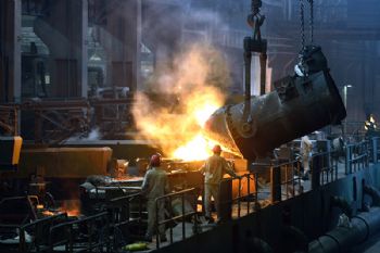 High electricity prices threaten steel sector