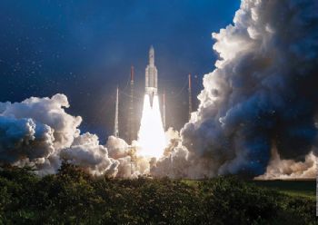 Ariane 5 orbits two satellites