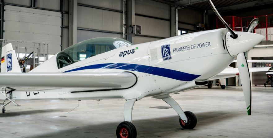 Rolls-Royce plans net zero carbon future by 2050