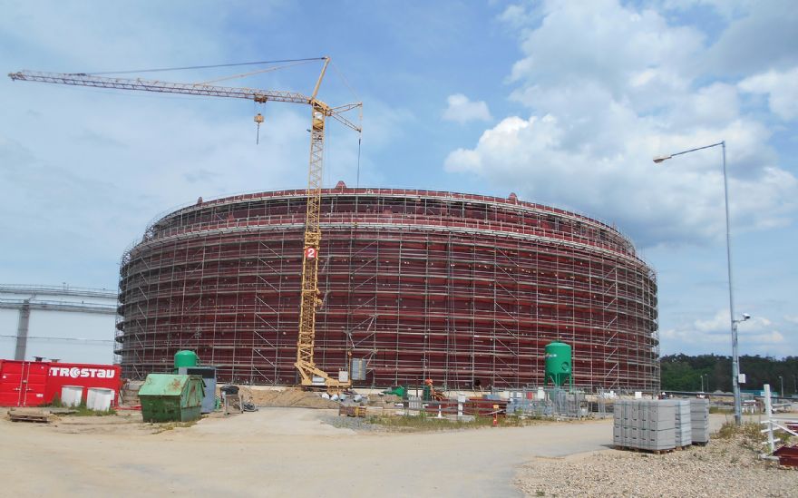 Barnshaws Polska supports oil storage tank project