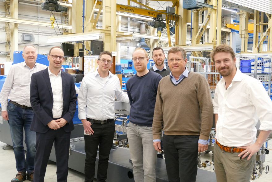 RenCom invests in twin screw extrusion system