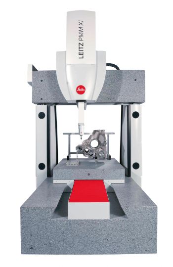 High-precision cost-effective CMM