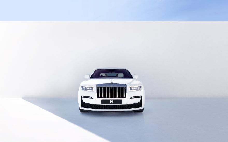 Rolls-Royce resumes full two-shift production