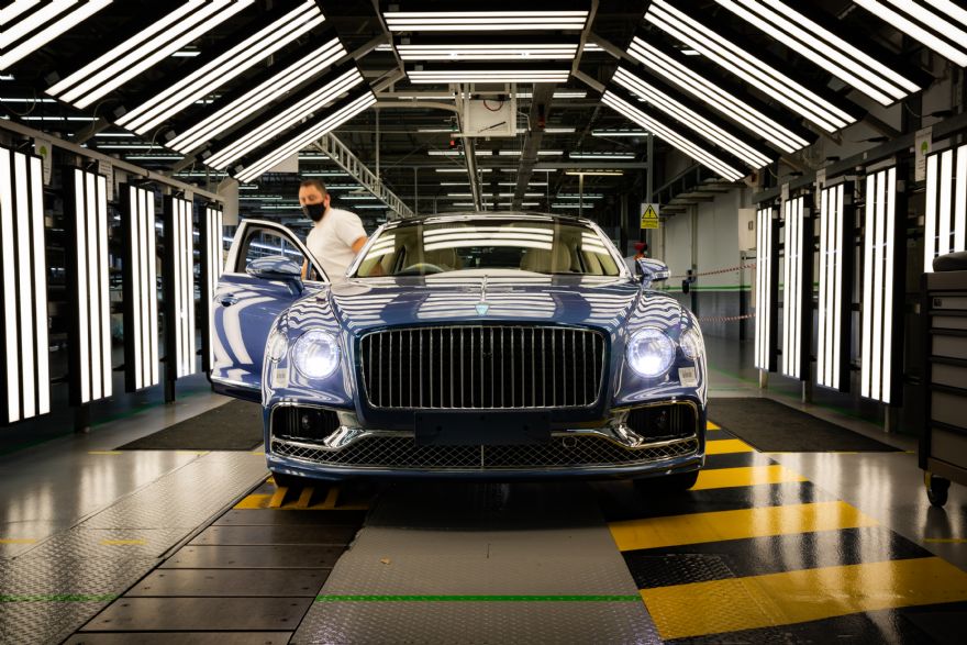 Flying Spur V8 enters full production