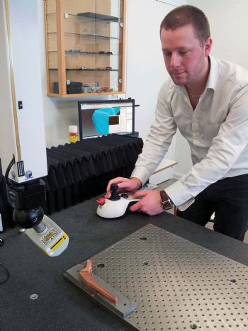 3-D laser scanning on a CMM