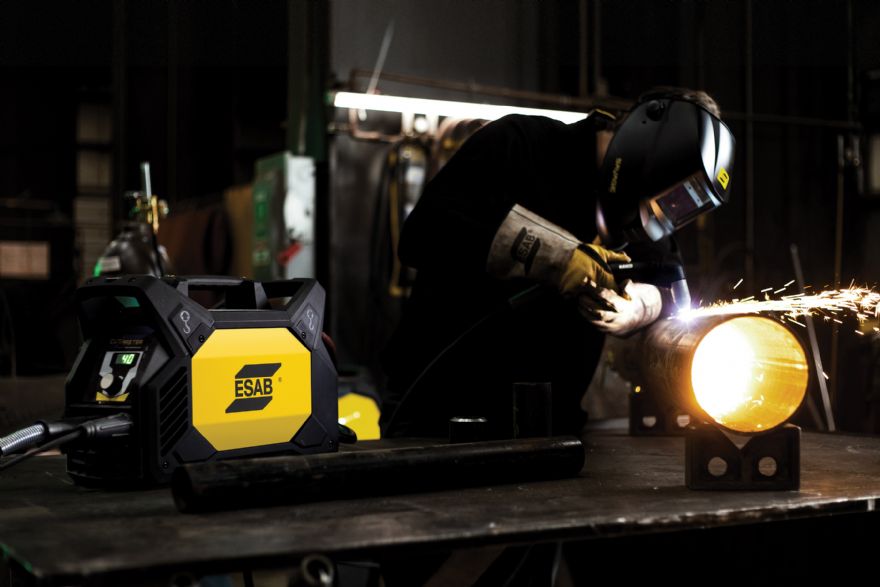 ESAB launches new Cutmaster 40 manual pasma cutting system