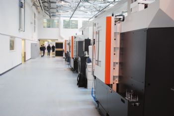 Six five-axis machines for F1 team