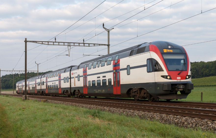 Stadler wins SBB order — and tests battery-powered trains