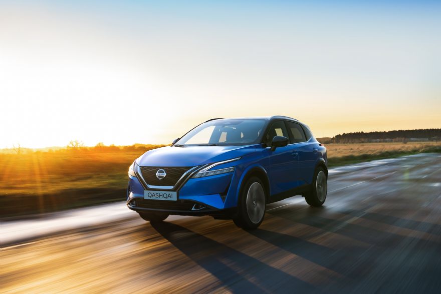  Lightweight aluminium gives Qashqai a cutting edge