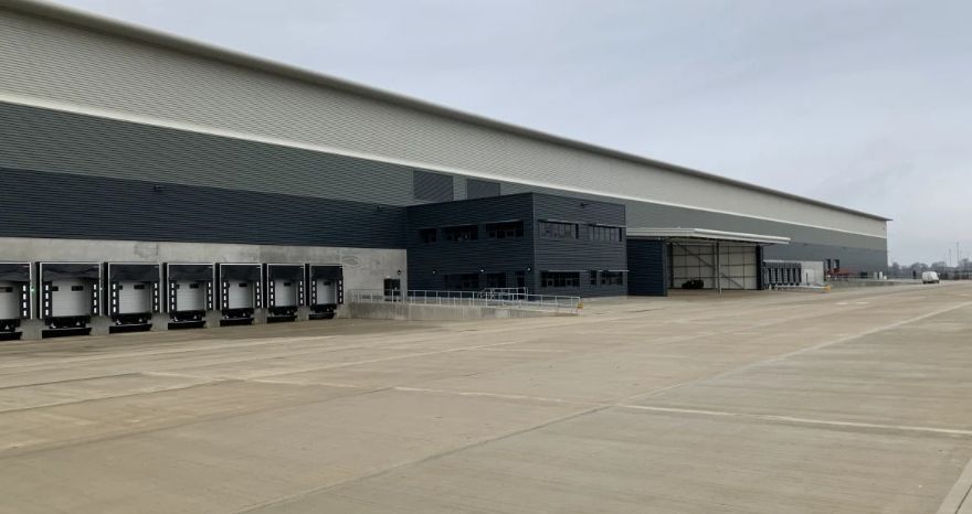 Cummins opens new future-defining logistics hub in Daventry