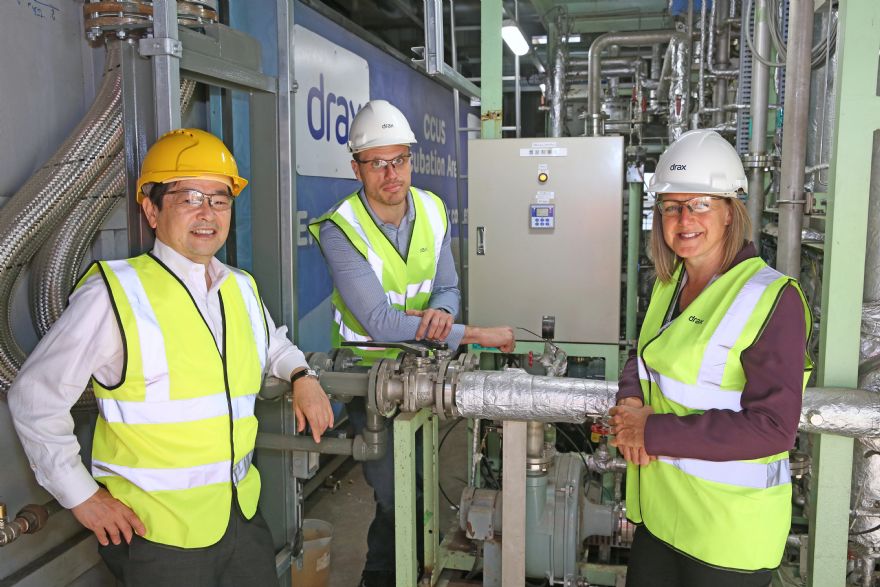 Pioneering deal to deliver the world’s largest carbon capture power project